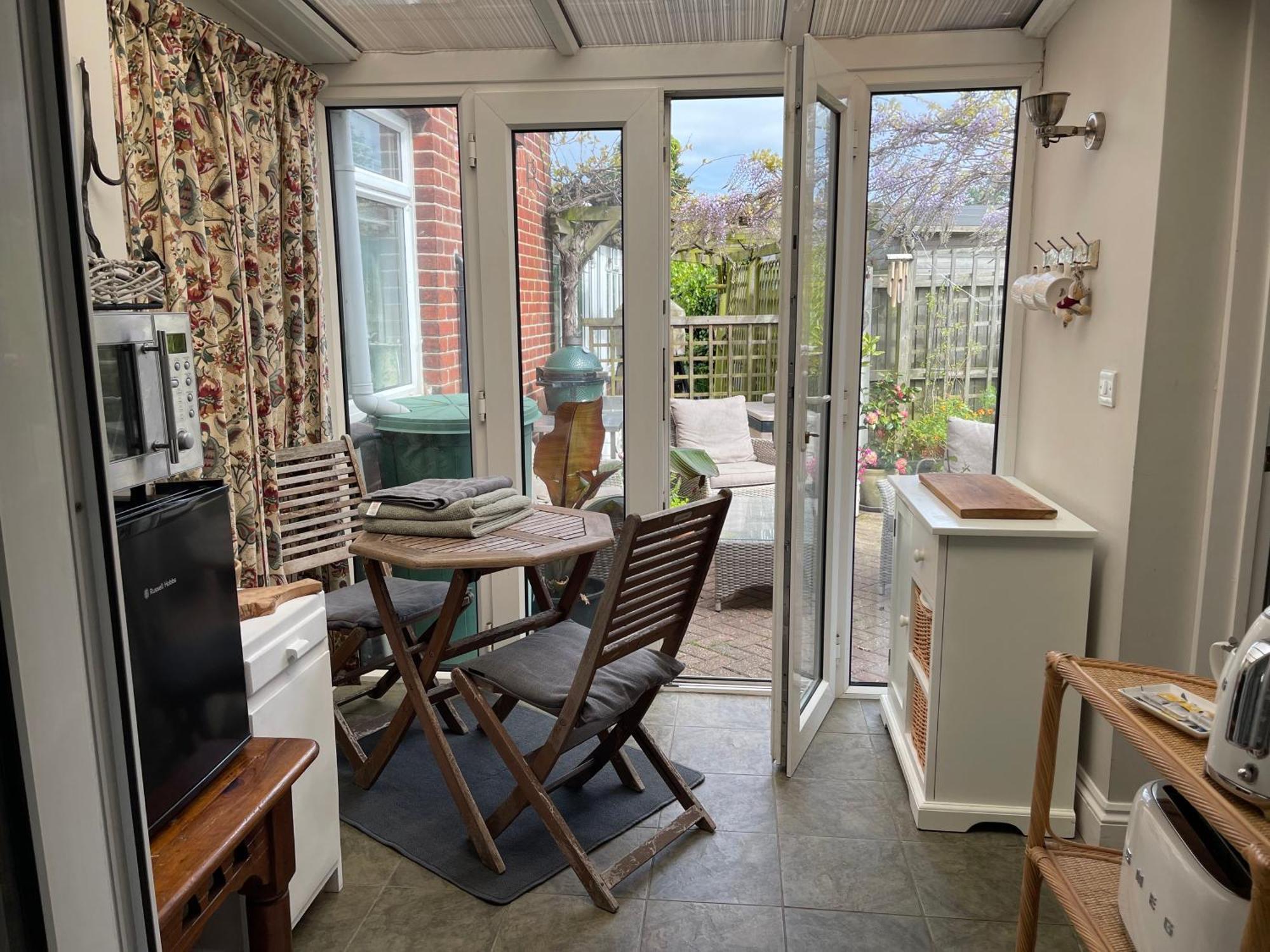 Проживание в семье Avenue_1barnes Westgate-on-Sea